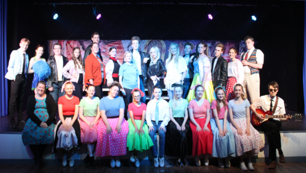 Show Photo